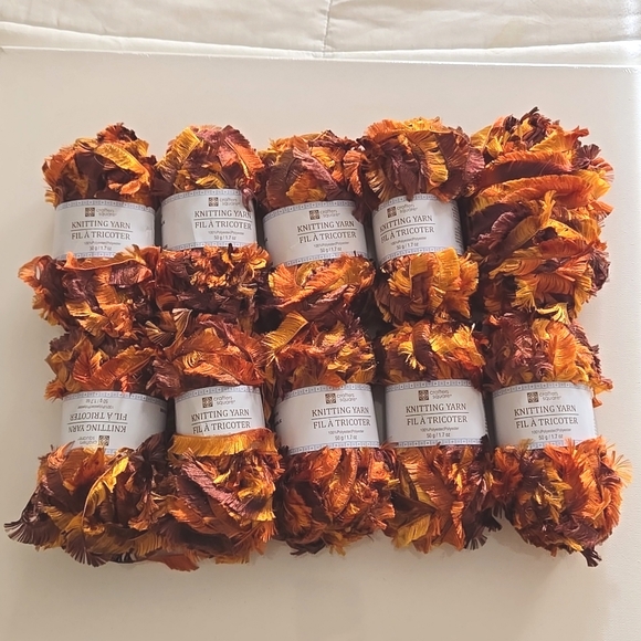 New Crafters Square Eyelash Knitting Yarn lot of 10 skeins - Picture 1 of 6